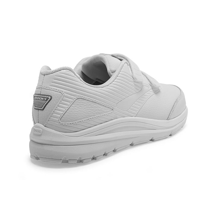 Men's Sample Addiction Walker V-Strap 2::White/White