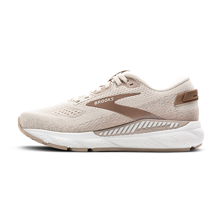 Women's Sample Ariel GTS 24::Coconut/Chateau/Portobella