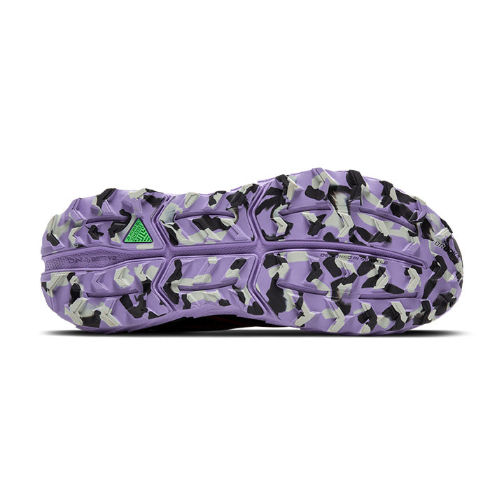 Women's Sample Cascadia 18::Ebony/Sweet Lavender/Copper