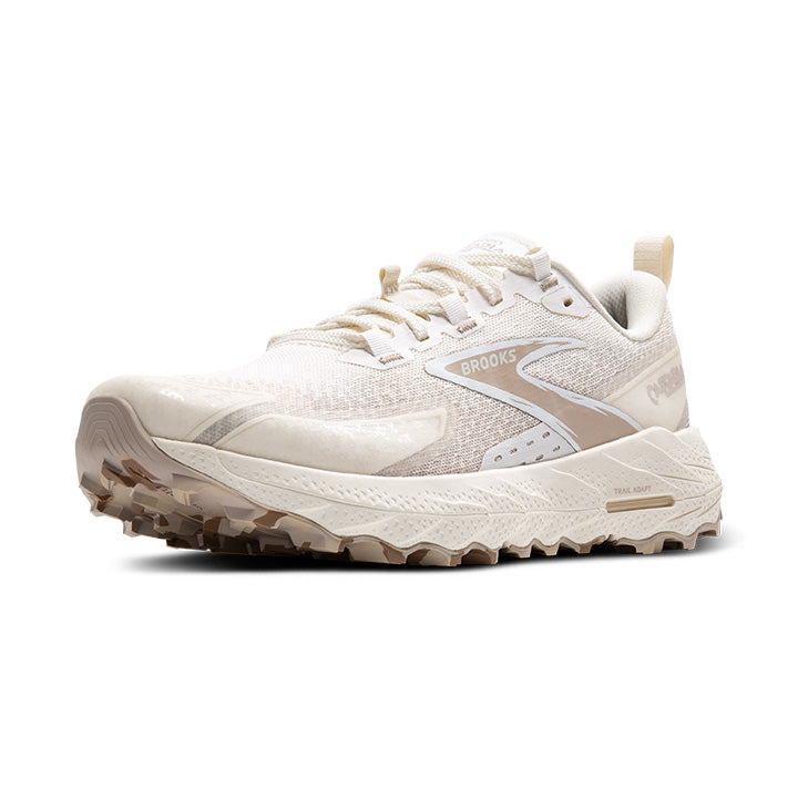 Women's Sample Cascadia 18::Coconut/Chateau/White