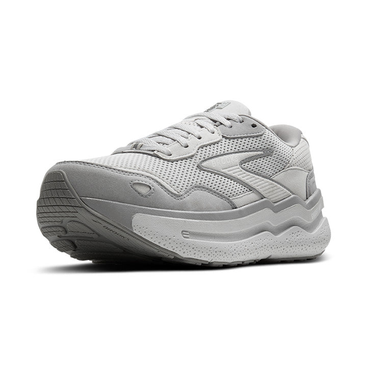 Women's Sample Ghost Max SE::Oyster/Alloy/Antarctica