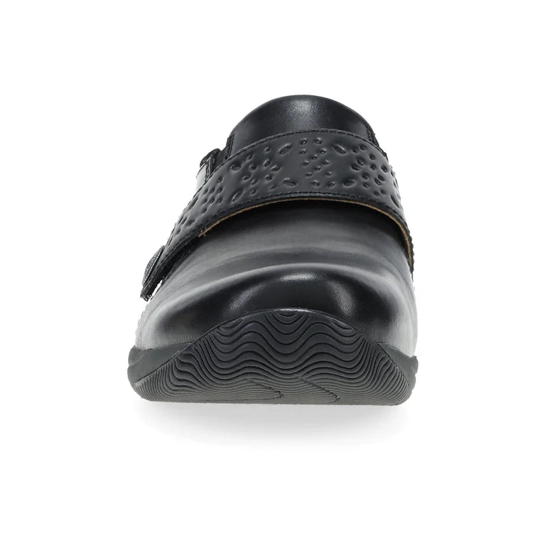 Sallie::Black Waxy Burnished