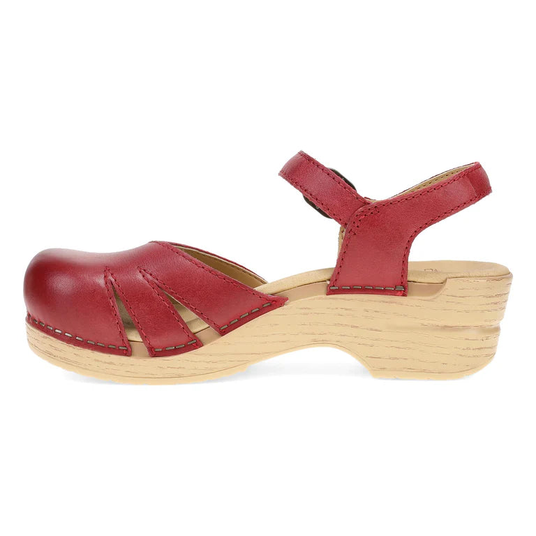 Margreta Mary Jane Clog::Red