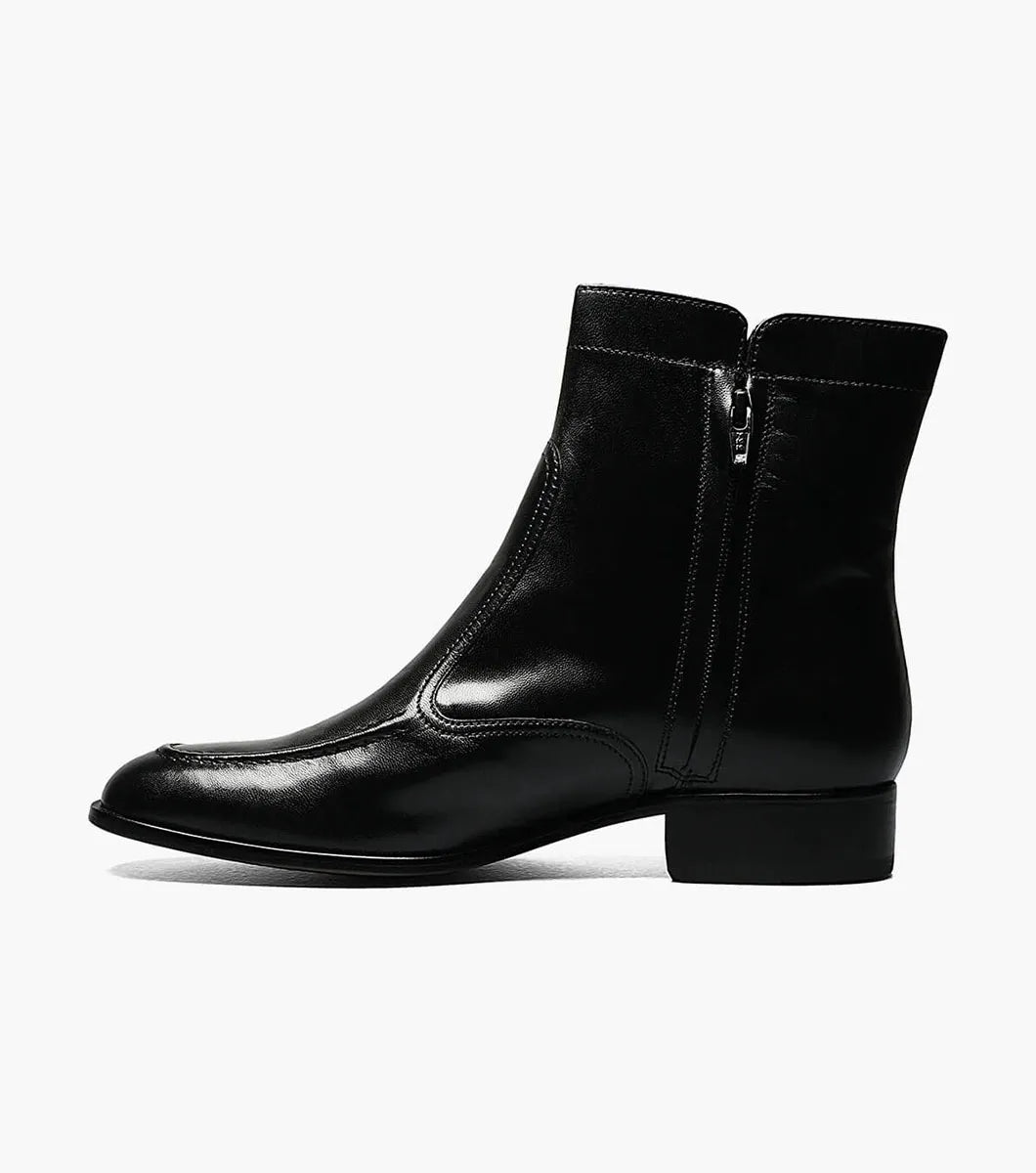 Essex Moc Toe Zipper Boot::Black