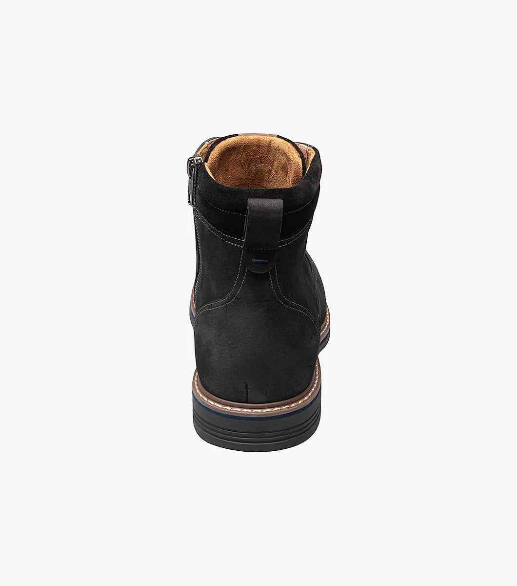 Norwalk Lace Boot::Black Nubuck