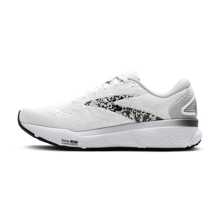 Women's Sample Ghost 16::White/Oyster/Lava