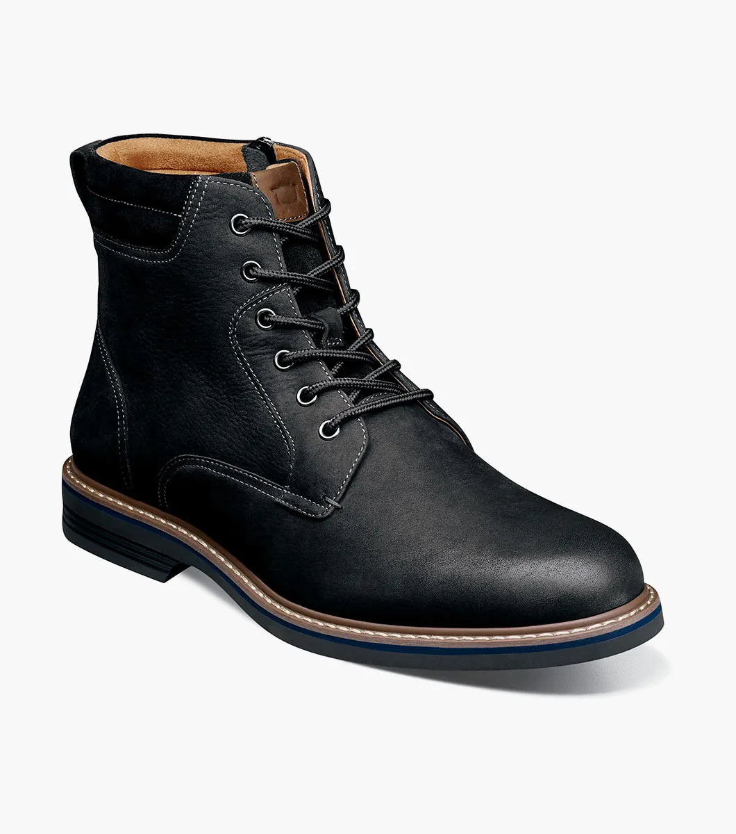 Norwalk Lace Boot::Black Nubuck