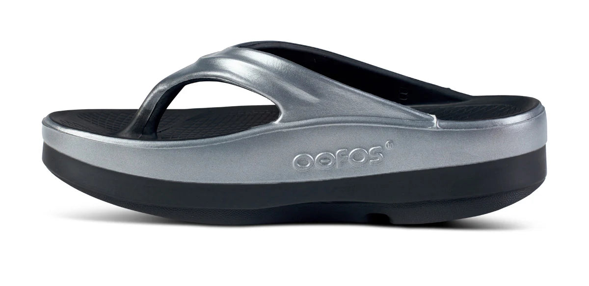 OOmega OOlala Luxe Thong::Basalt