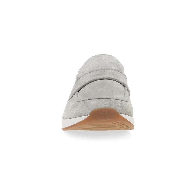 Clementine::Light Grey Nubuck