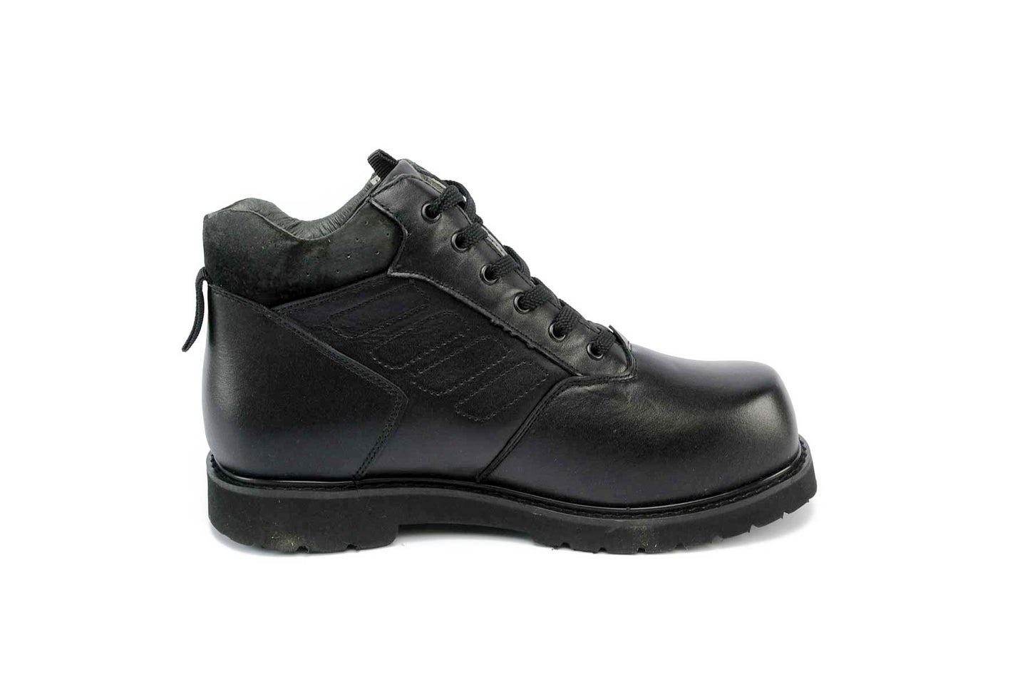 9951 Extra-Depth Chukka Boots::Black