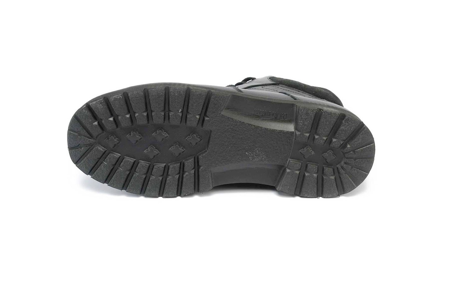 9951 Extra-Depth Chukka Boots::Black