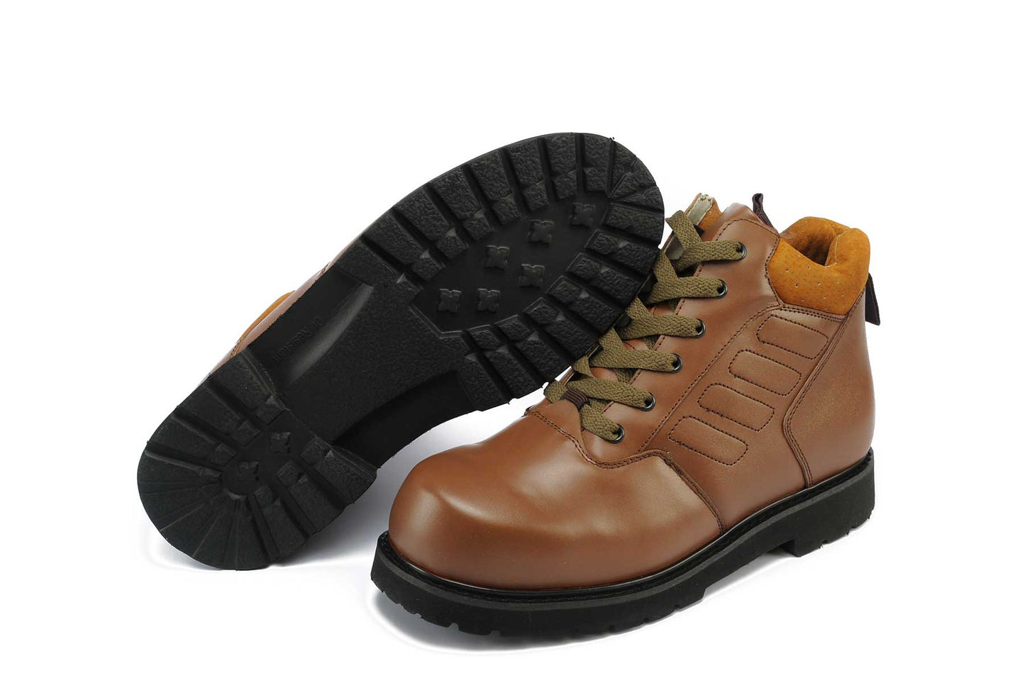 9951 Extra-Depth Chukka Boots::Tan