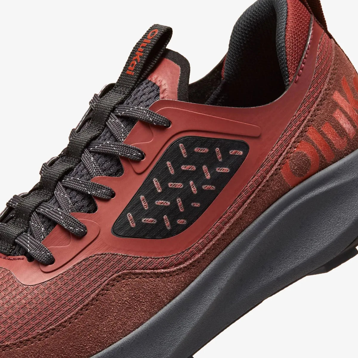 Makiki::Red Clay/Carob