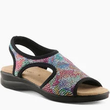 Nyaman Art::Black Multi